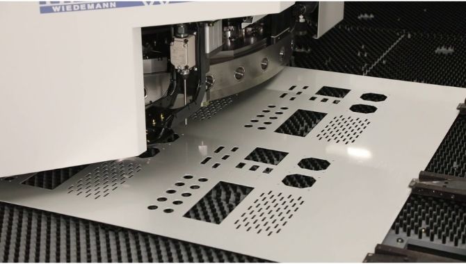 CNC Controlled Punch Press For Sheet Metal