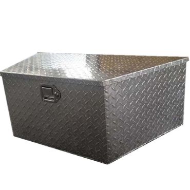 Diamond-Plate Aluminum Box